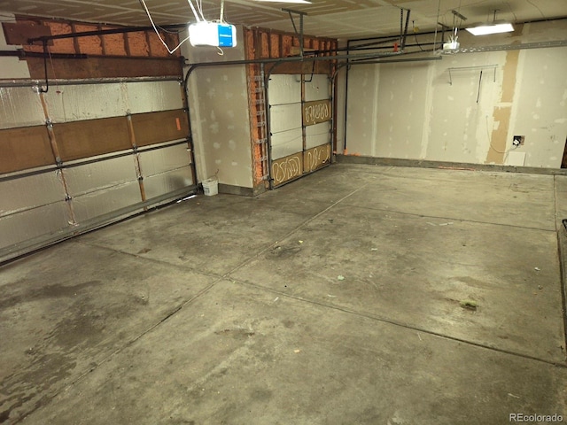 21064 E Crestline Cir, Centennial, CO 80015 - garage with a garage door opener