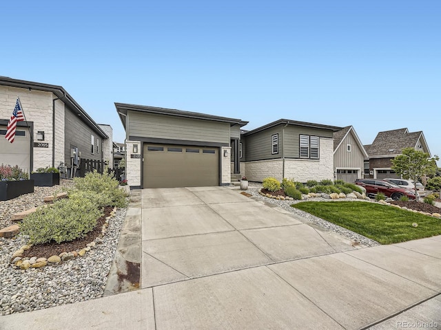 2105 Bellcove Dr, Castle Pines, CO 80108 - photo 2