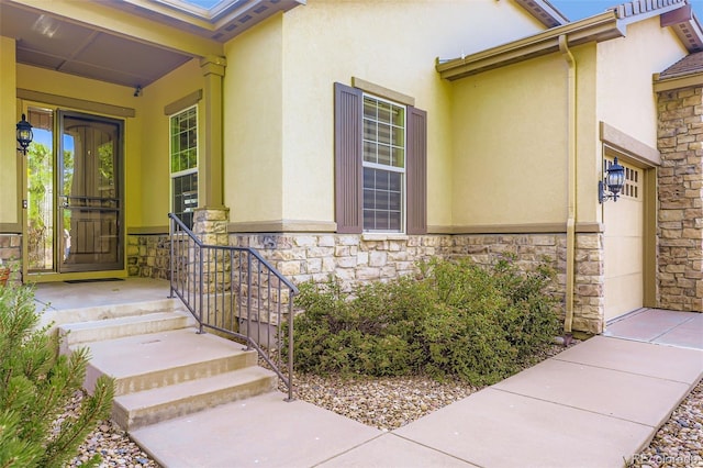 16626 Las Brisas Dr, Broomfield, CO 80023 - entrance to property with stone siding and stucco siding
