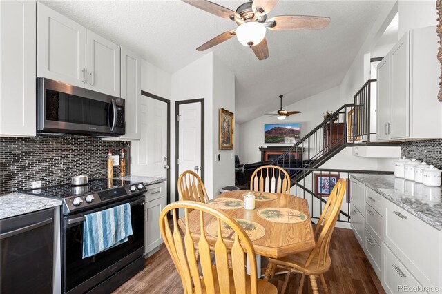 8571 S Estes St, Littleton, CO 80128 - photo 8