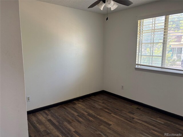 8571 S Estes St, Littleton, CO 80128 - photo 11