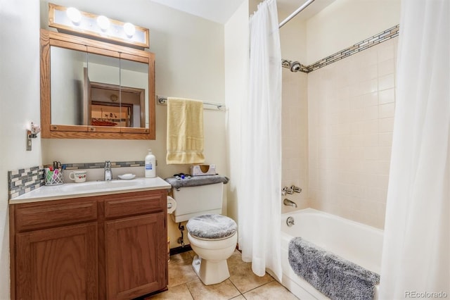 2516 S Cimarron St, Aurora, CO 80014 - full bath with vanity, shower / tub combo, and tile patterned flooring
