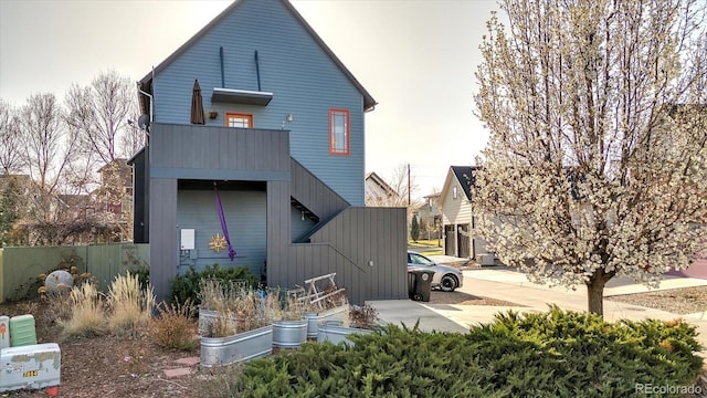 view of front of home