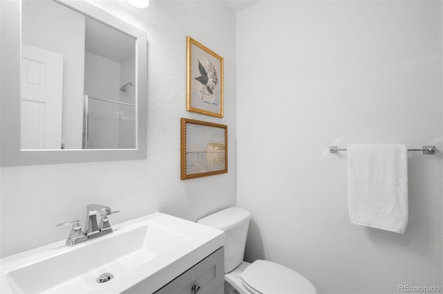 2995 Yates St, Denver, CO 80212 - bathroom featuring vanity and a shower