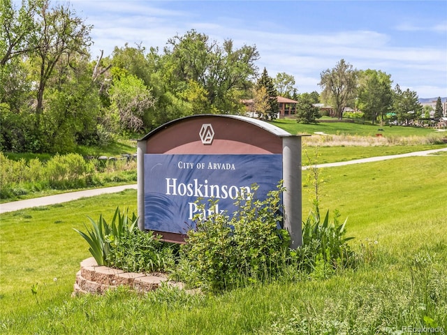 5995 Estes St, Arvada, CO 80004 - community / neighborhood sign featuring a yard