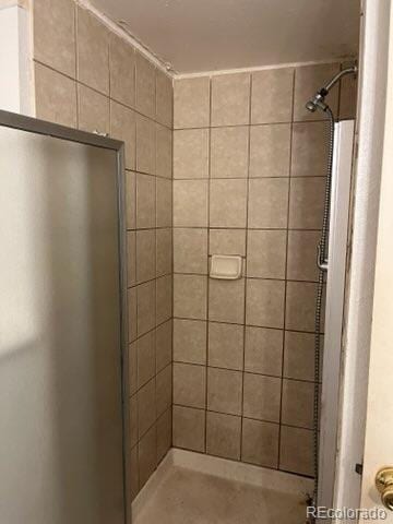 11318 Clermont Dr, Thornton, CO 80233 - full bath with a stall shower