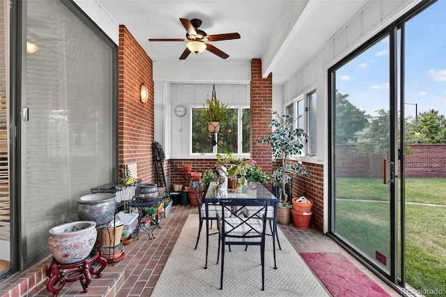 2800 S University Blvd Unit 174, Denver, CO 80210 - sunroom featuring ceiling fan