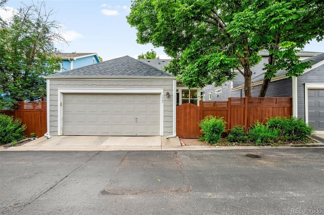 1947 King St, Denver, CO 80204 - view of detached garage