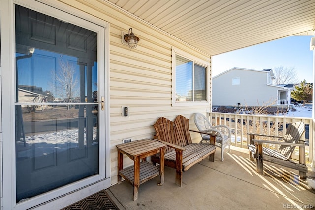 exterior space featuring a porch