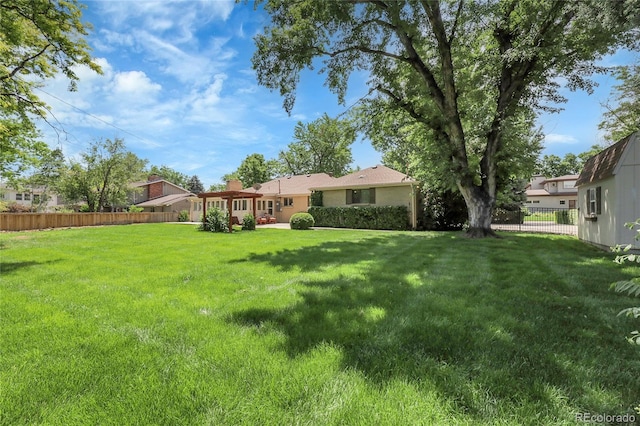 1091 E Pinewood Ave, Centennial, CO 80121 - view of yard