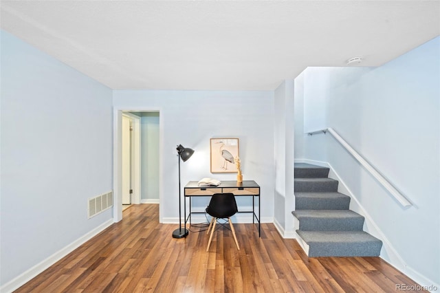 2047 S Milwaukee St Unit 4, Denver, CO 80210 - interior space with baseboards, visible vents, and wood finished floors