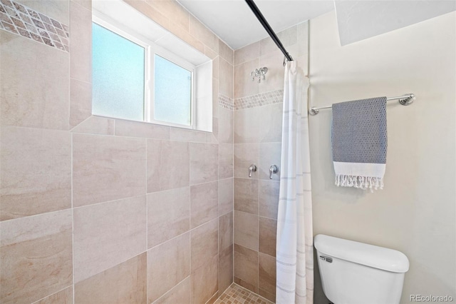 2047 S Milwaukee St Unit 4, Denver, CO 80210 - full bath featuring toilet and tiled shower