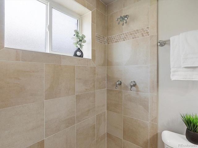 2047 S Milwaukee St Unit 4, Denver, CO 80210 - bathroom featuring tiled shower