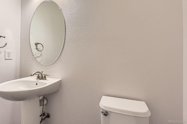 24763 E Crestridge Pl, Aurora, CO 80016 - half bathroom featuring toilet