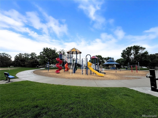 11395 E 116th Dr, Commerce City, CO 80640 - communal playground featuring a yard