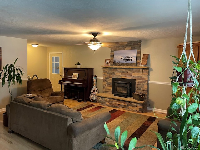 12285 W 34th Pl, Wheat Ridge, CO 80033 - photo 5