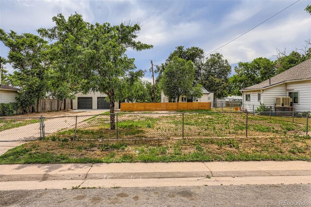 5147 Saint Paul St, Denver, CO 80216 - photo 5