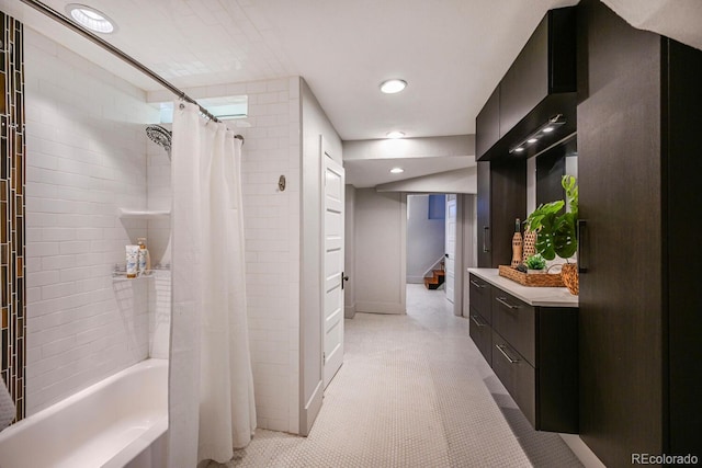 full bathroom featuring shower / bath combo, vanity, baseboards, and recessed lighting