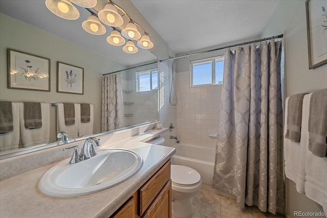10723 W 54th Pl, Arvada, CO 80002 - full bath featuring shower / tub combo with curtain, vanity, toilet, and tile patterned flooring