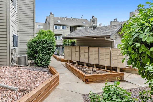 3100 S Federal Blvd Unit 331, Denver, CO 80236 - surrounding community with mail area