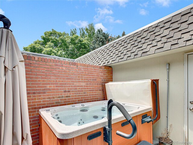 3481 S Race St, Englewood, CO 80113 - exterior view of a jacuzzi