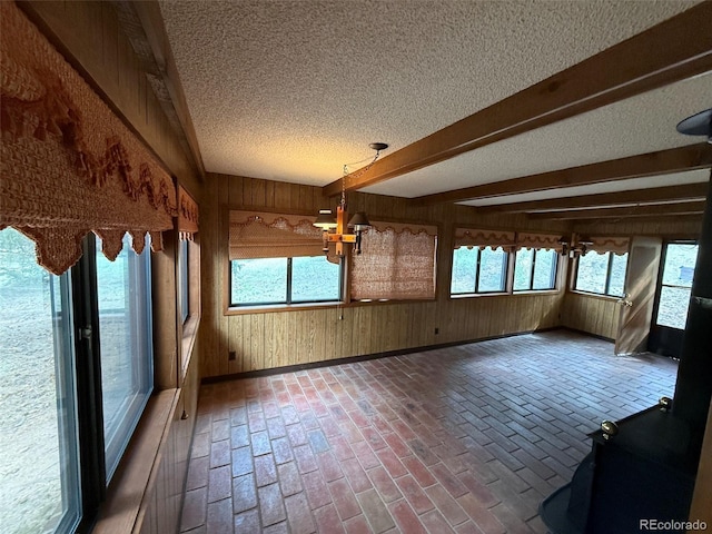 1013 Lexington Ln, Estes Park, CO 80517 - unfurnished sunroom with beam ceiling