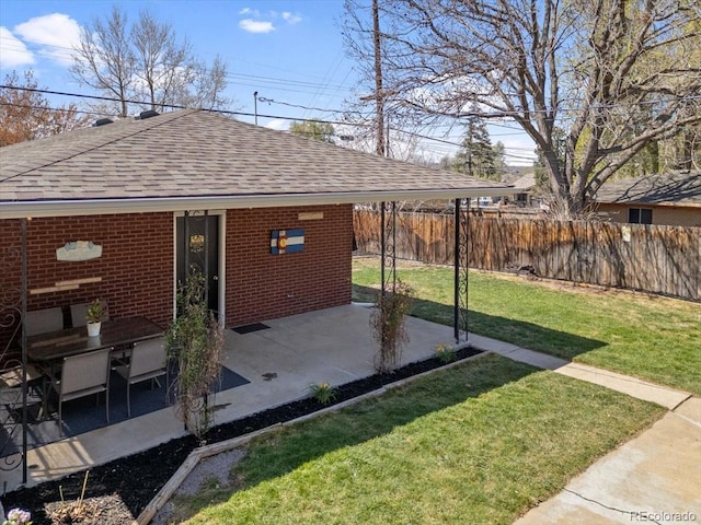 exterior space featuring fence