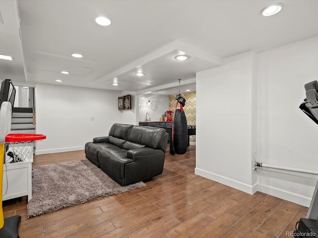 7055 E Heritage Pl S, Centennial, CO 80111 - living room with baseboards, wood finished floors, stairway, and recessed lighting
