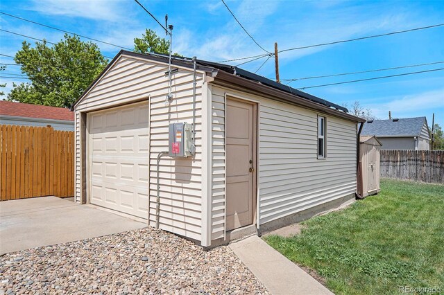 detached garage with driveway