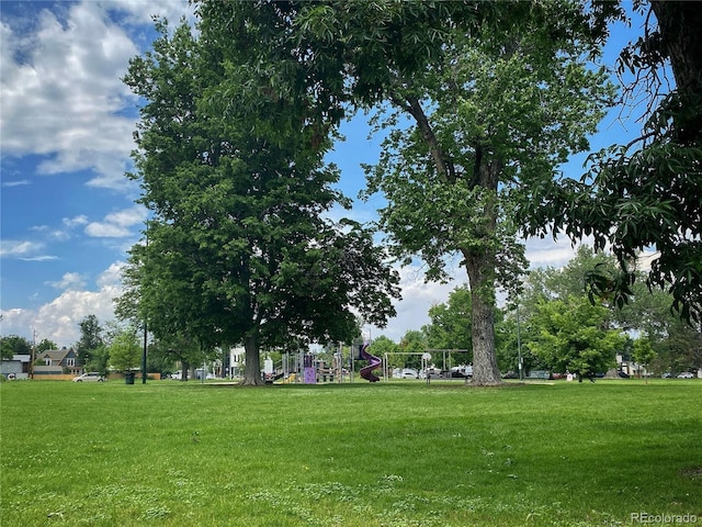 2235 W 46th Ave, Denver, CO 80211 - view of property's community with a yard