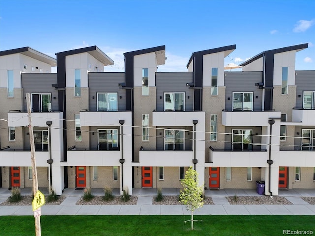 3308 W 17th Ave, Denver, CO 80204 - view of property