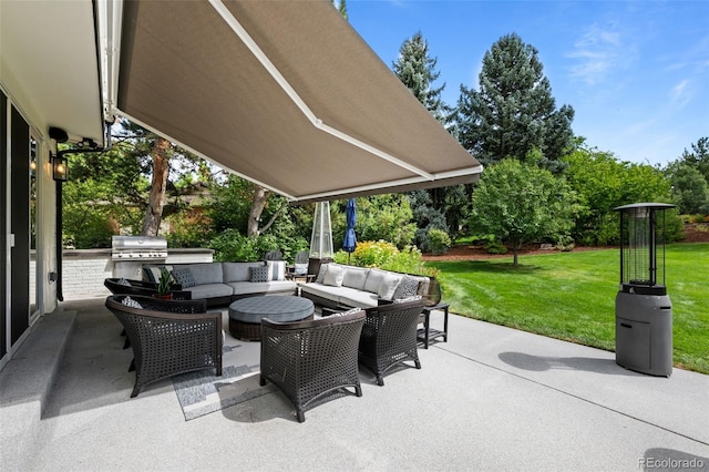 5698 Green Oaks Dr, Greenwood Village, CO 80121 - view of patio with an outdoor living space, an outdoor kitchen, a grill, and view of scattered trees