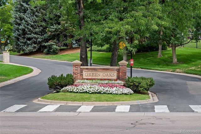 5698 Green Oaks Dr, Greenwood Village, CO 80121 - community sign featuring asphalt driveway and a yard