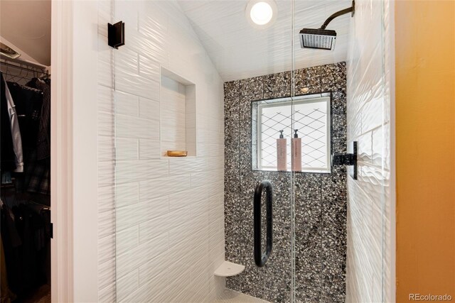 full bathroom featuring a shower stall