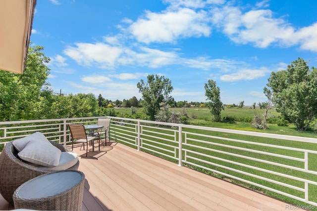 11241 E Cimmarron Dr, Englewood, CO 80111 - deck with a lawn