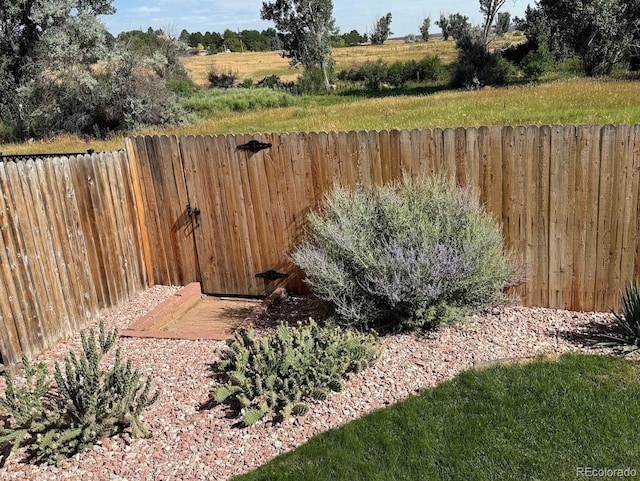 11241 E Cimmarron Dr, Englewood, CO 80111 - photo 5