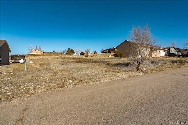 Listing photo 2 for 285 W Del Ray Dr, Pueblo West CO 81007