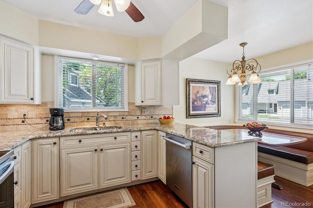 8064 S Vermejo Peak, Littleton, CO 80127 - photo 5