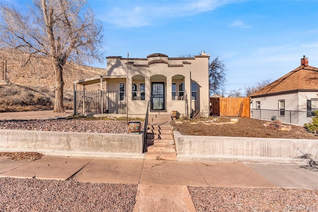 view of front of house with covered porch