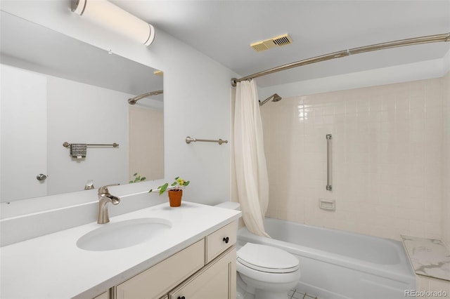 14300 E Marina Dr Unit 306, Aurora, CO 80014 - full bath with shower / bath combination with curtain and vanity
