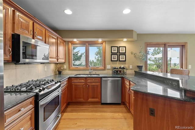 318 Defrance Ct, Golden, CO 80401 - photo 18