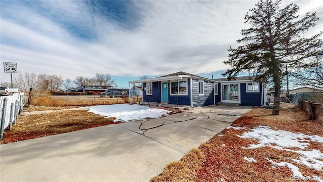 3282 W 66th Ave, Denver, CO 80221 - view of front facade featuring driveway