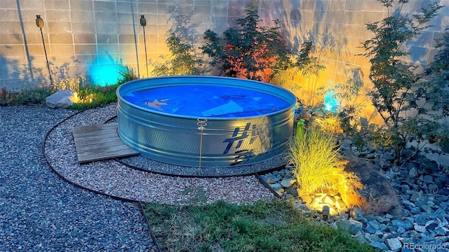 3650 Chimayo Rd, Littleton, CO 80123 - exterior view of a jacuzzi