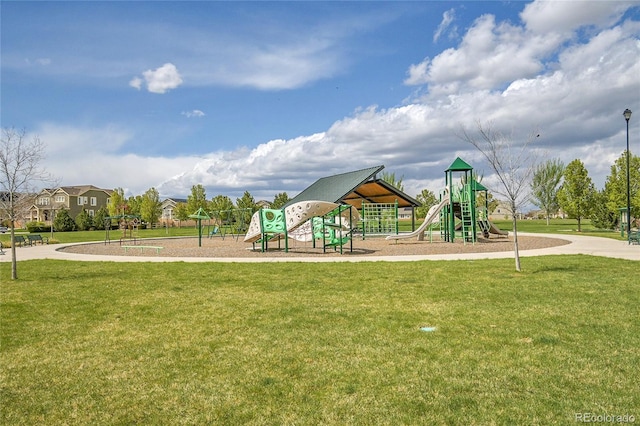 16076 Columbine Pl, Thornton, CO 80602 - community play area with a yard