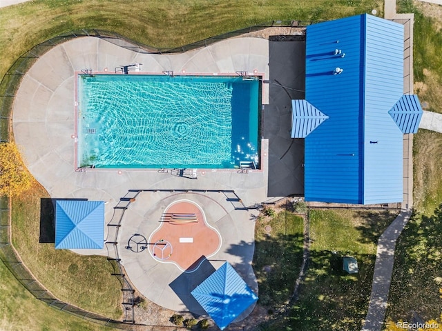 birds eye view of property