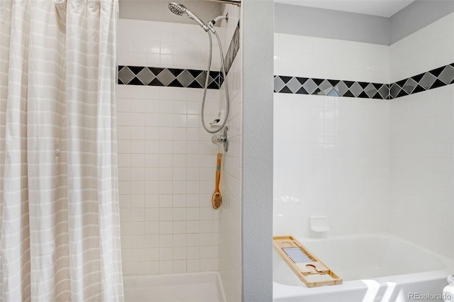 bathroom featuring shower / tub combo with curtain