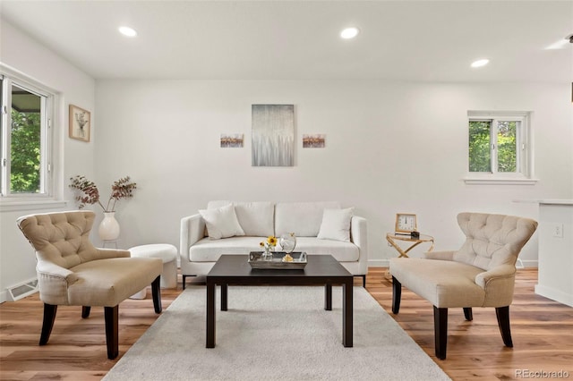 871 S Worchester St, Aurora, CO 80012 - living area with recessed lighting and wood finished floors