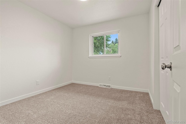 871 S Worchester St, Aurora, CO 80012 - empty room featuring carpet floors