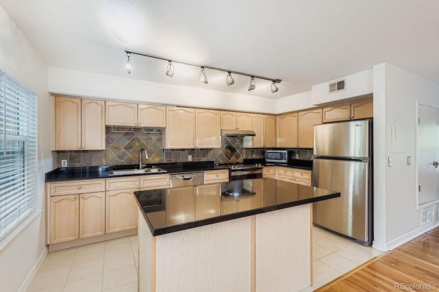 1641 N Washington St Unit C, Denver, CO 80203 - photo 10