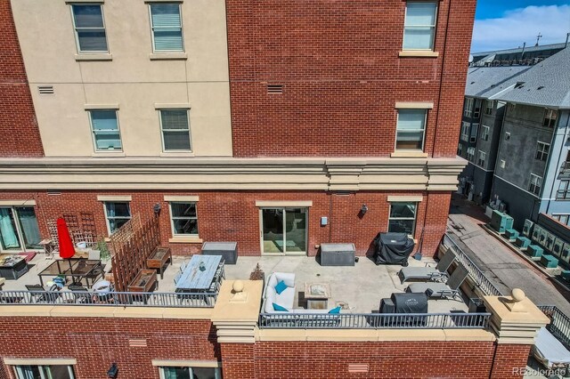 1950 N Logan St Unit 411, Denver, CO 80203 - photo 3